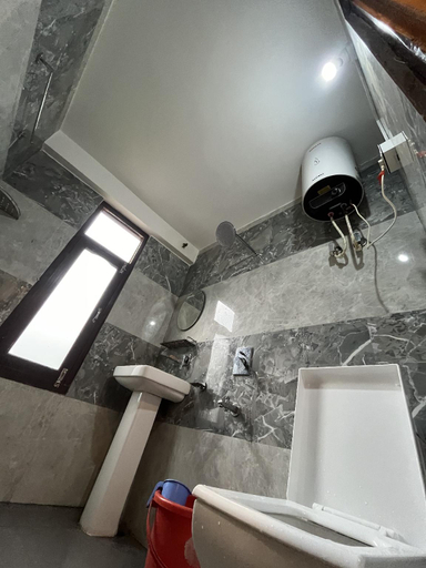 Bathroom, Blue Moon Homestay Kasol, Kullu