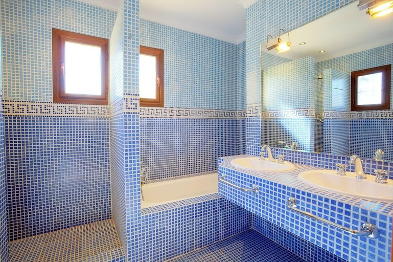 Bathroom 4, Desert Springs Resort, Almería