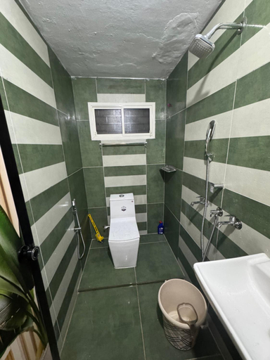 Bathroom 2, Golden Heights Apartments, Thiruvananthapuram