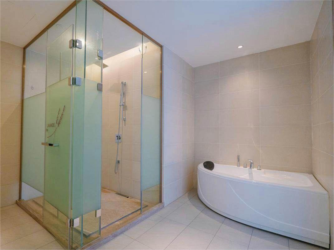 Bathroom 4, Lavande Hotels Jingdezhen Taoxichuan Creative Square, Jingdezhen