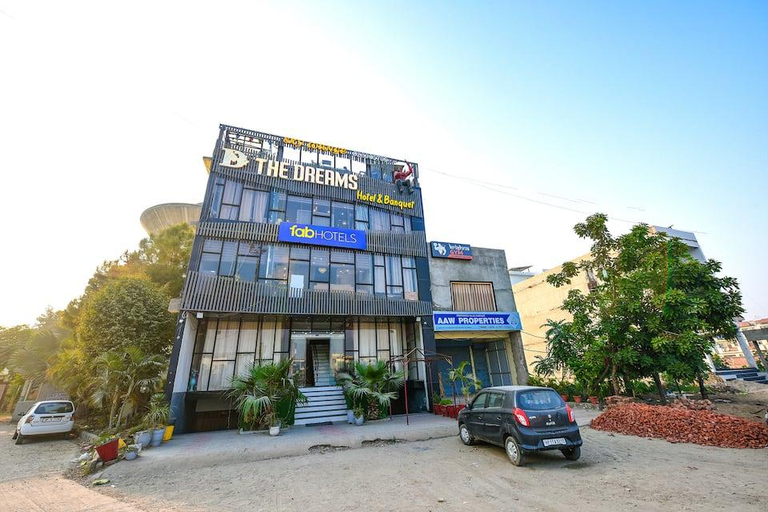 4, FabHotel The Dreams, Sahibzada Ajit Singh Nagar