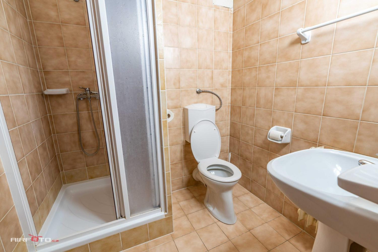 Bathroom, Hotel Hvezda, Kroměříž