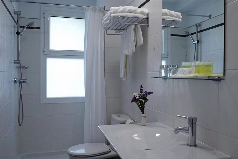 Bathroom 4, Avenida, Guipúzcoa