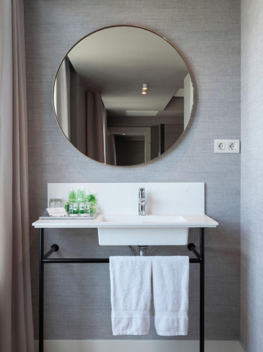 Bathroom 4, Hotel Riazor, A Coruña