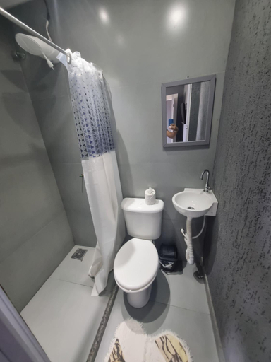 Bathroom, Pousada Casa Familia, Nova Iguaçu