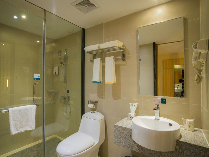 Bathroom, City Comfort Inn Hechi Dahua Jiangbin, Hechi