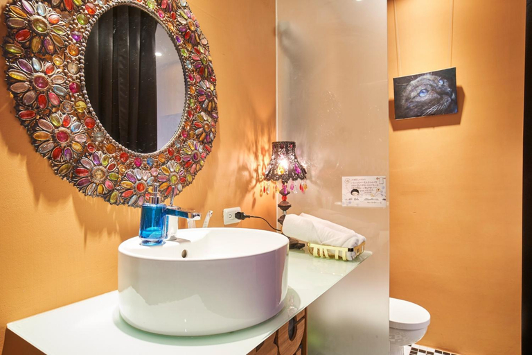 Bathroom 2, Mood Story, Yilan