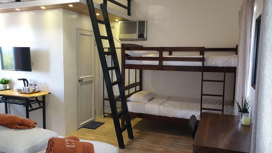 Bedroom 2, CAMP TREEHOUSE & CABIN•POOL+JACUZZI, Antipolo City