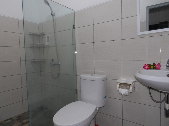 Bathroom 2, Lala Home Stay, Badung