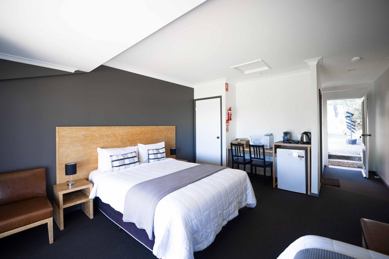 Bedroom 2, Harkham Lodge, Cessnock