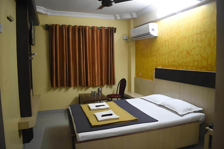 Others 2, Hotel Sai Vishwa, Ahmadnagar