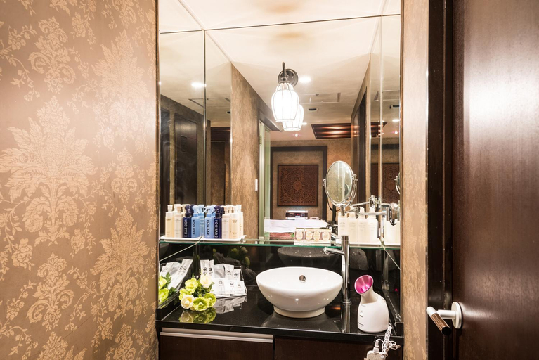 Bathroom 3, HOTEL MYTH-S -ホテル マイス エス- adult only, Sakaide