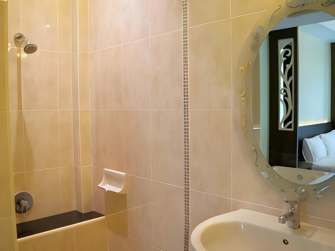 Bathroom 3, Chanpraya Resort, Muang Chanthaburi
