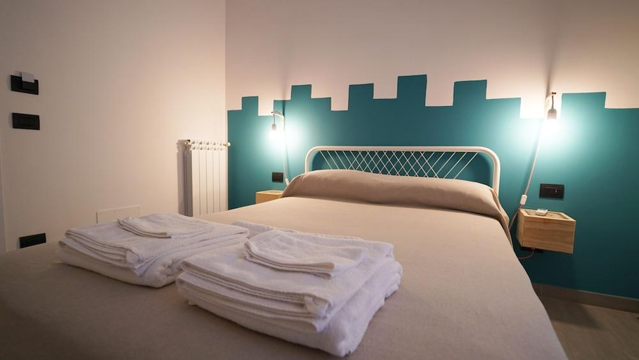 Bedroom 2, Neapolitan Flat B&B, Napoli
