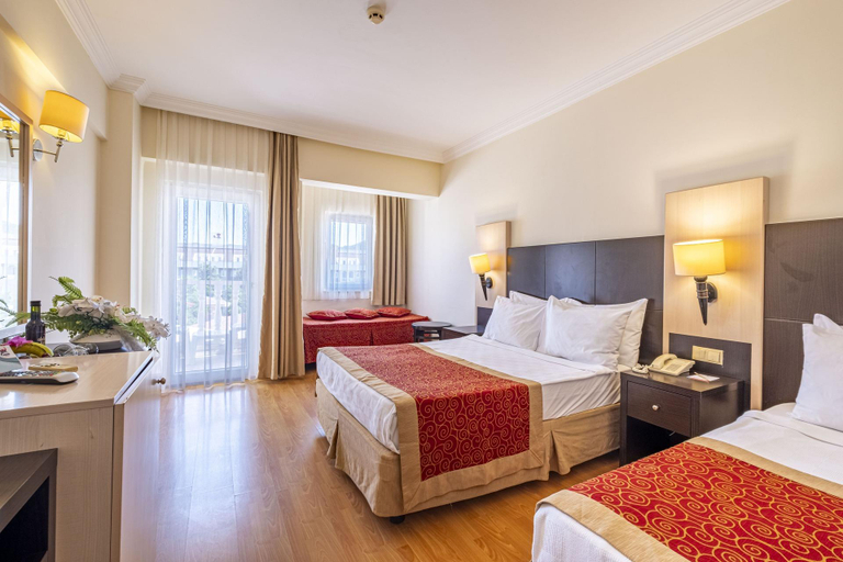 Bedroom 3, Viking Garden Hotel, Kemer
