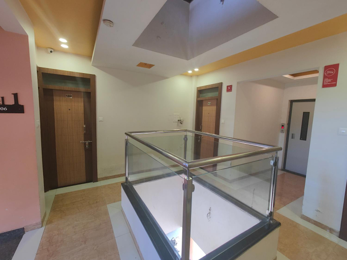 Public Area 3, Hotel Midtown Inn, Nashik
