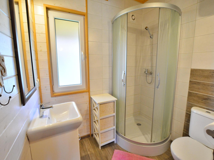 Bathroom, Two-storey holiday home in Ustronie, Kołobrzeg