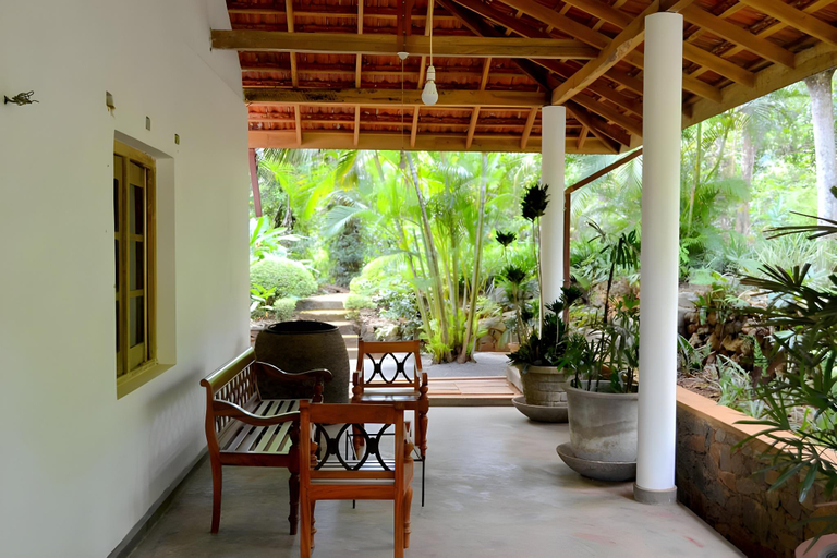 Public Area, Landa Holiday House, Imbulpe
