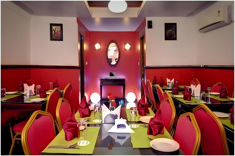 Food & Drinks 5, Mount Embassy Siliguri, Darjiling