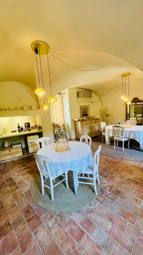 Food & Drinks 5, Le Moulin de l'Auzonnet, Gard