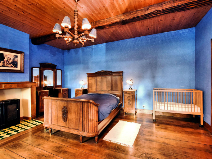 Bedroom 3, Stylish Stay with Sauna, Namur