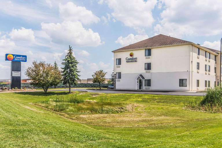 Exterior & Views 1, Comfort Inn & Suites, Kane