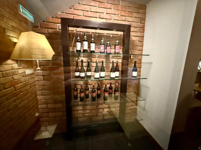 Food & Drinks 3, DK Dyplomat, Olsztyn