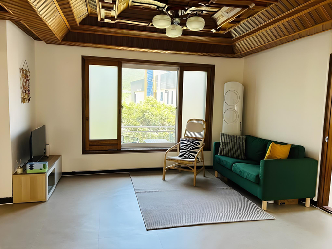 Others 5, Namhae Yangok, Namhae