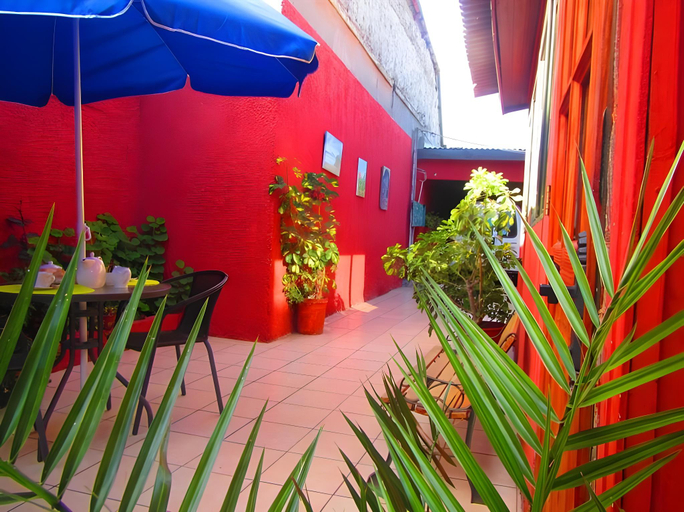 Others 3, Hostal Avenue, Elqui