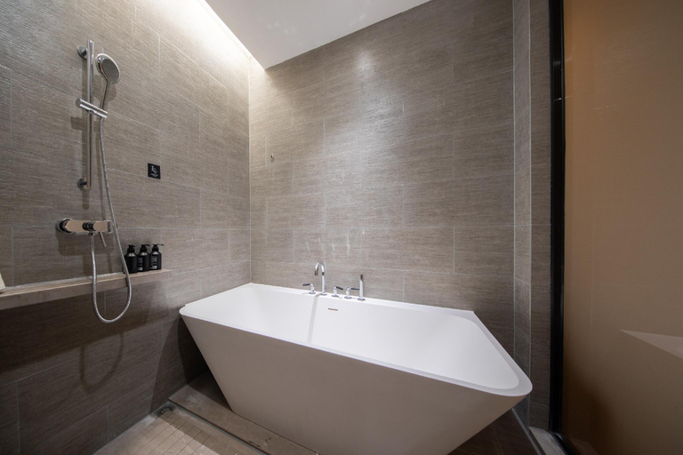 Bathroom 3, Atour Hotel Guangzhou South High-speed Railway Station, Guangzhou