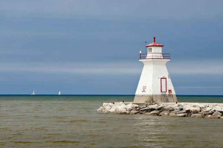 Others 4, GLOBALSTAY New houses near Huron Lake, Bruce