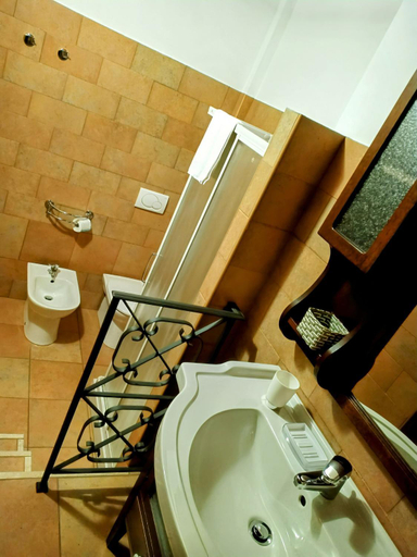 Bathroom 3, Briciola di Sole b&b e ristorante, Ascoli Piceno