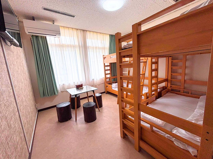 Bedroom 3, Guest House My Place, Naha