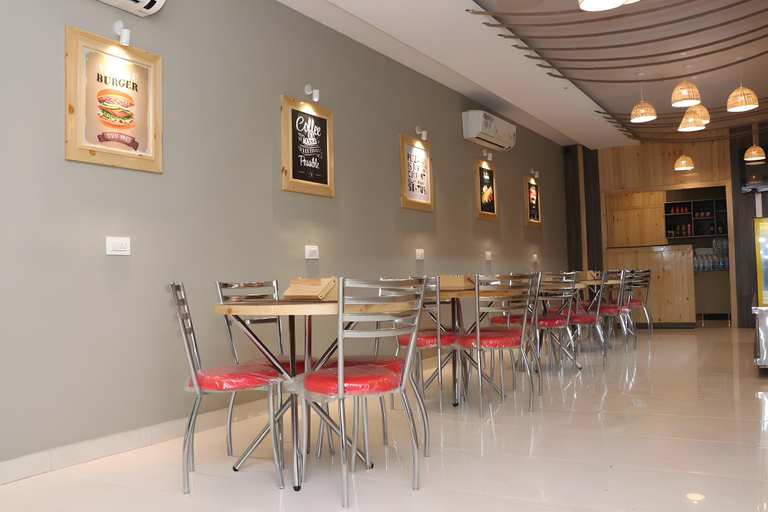 Food & Drinks 5, Hotel Platina Derabassi, Sahibzada Ajit Singh Nagar