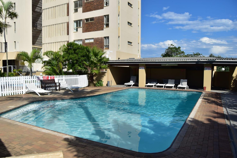 Sport & Beauty 2, Santana Holiday Resort with Sea view, Margate, Ugu