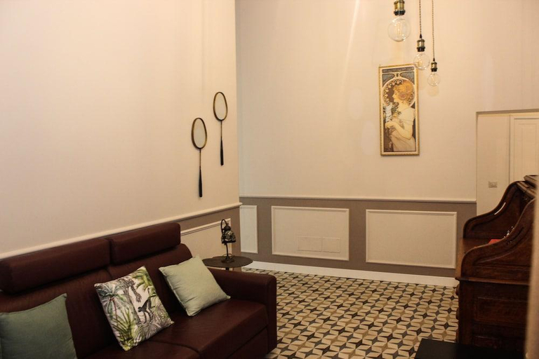 Others 2, B&B Le Chiavi Di Casa, Napoli