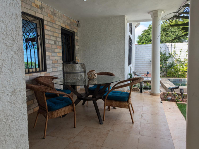 Facilities 2, Residence Nenuphar, Abomey-Calavi
