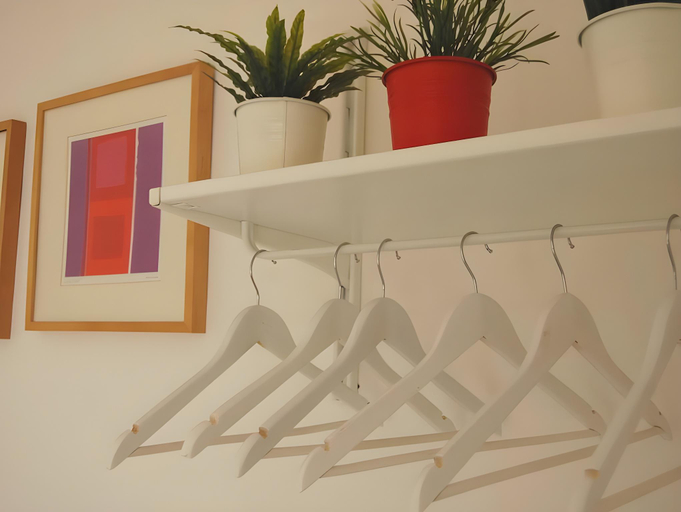 Others 4, Apartamentos Bahia, Barcelona