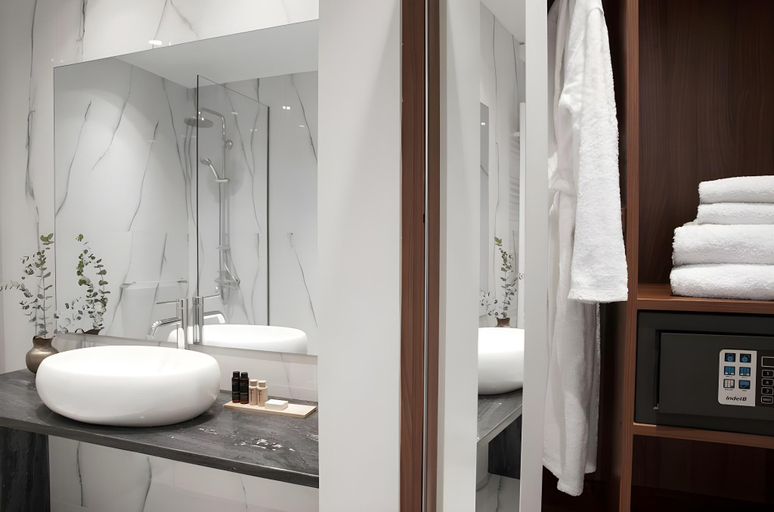 Bathroom 5, Acropolis Ami Boutique Hotel, Attica