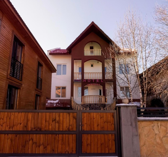 Others 2, Hotel Iceberg, Borjomi