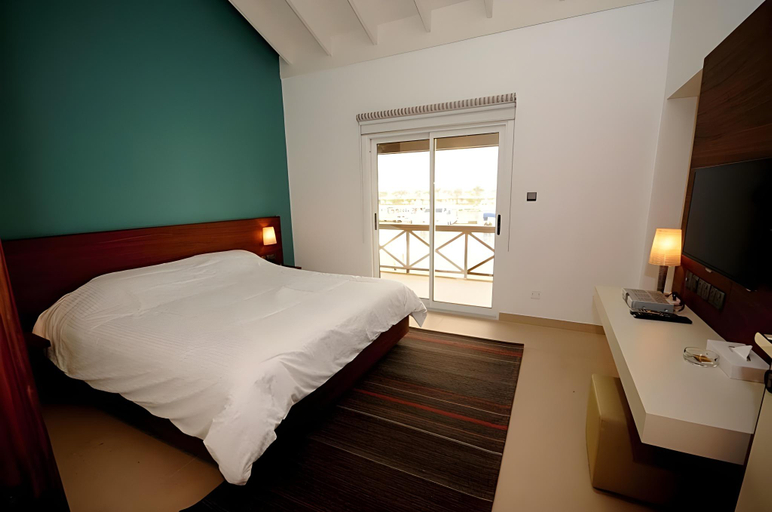Bedroom 3, Al Bander Hotel & Resort