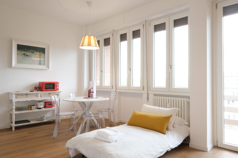 Bedroom 2, Wine Apartments Florence Cabernet, Florence