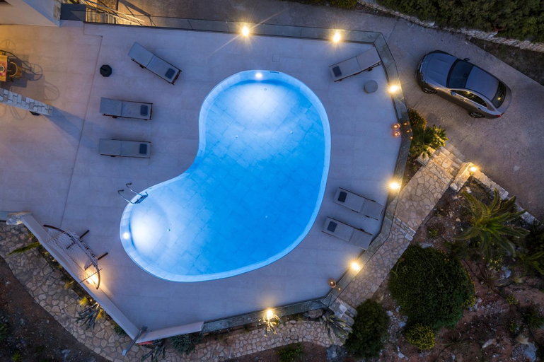 Swimming pool 2, Tersanas Sea Front Villas, Crete