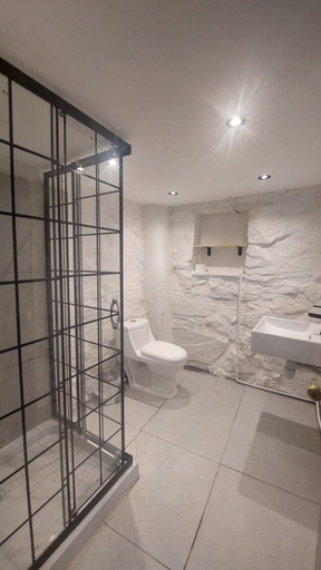 Bathroom 3, Cordillera Hostel, Cordillera