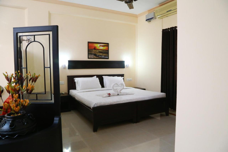 Bedroom 2, Guindy Chennai Stays, Chennai