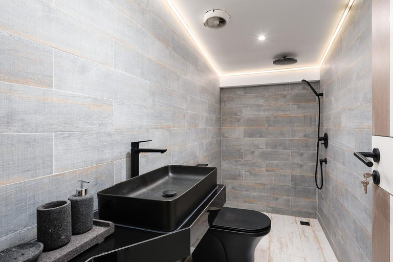 Bathroom 3, Aidan Beachfront Suites 5 Bed Lamai (KBR28), Ko Samui