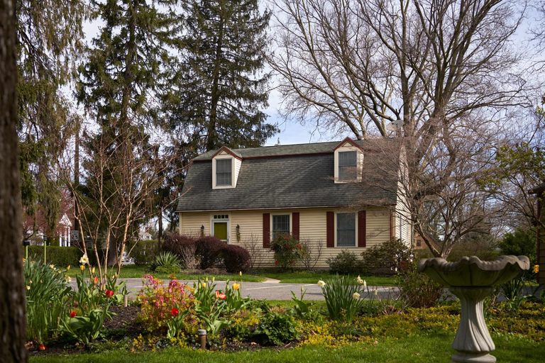 Others 3, The Lancaster Bed and Breakfast, Lancaster