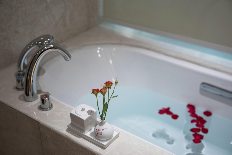 Bathroom 4, Nanxun Garden Grand Hotel, Huzhou