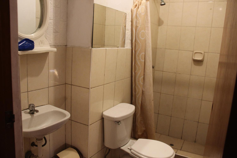 Bathroom, Il Riposo, Arequipa