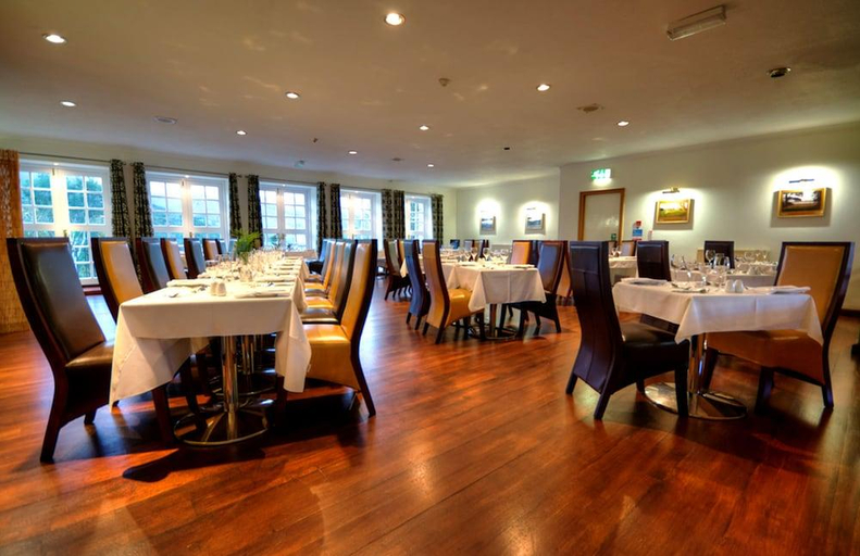 Food & Drinks 4, Macdonald Plas Talgarth Resort, Gwynedd